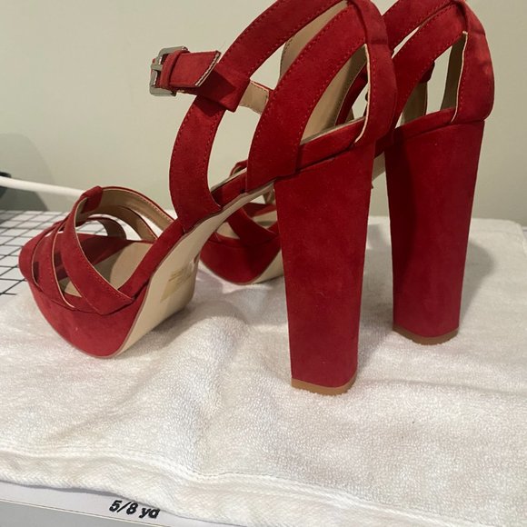 JustFab Red Platform Sandals - Picture 2 of 2